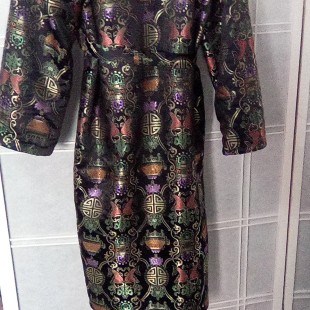 Custom Made Asian Inspired Robe - Picture 5 of 10